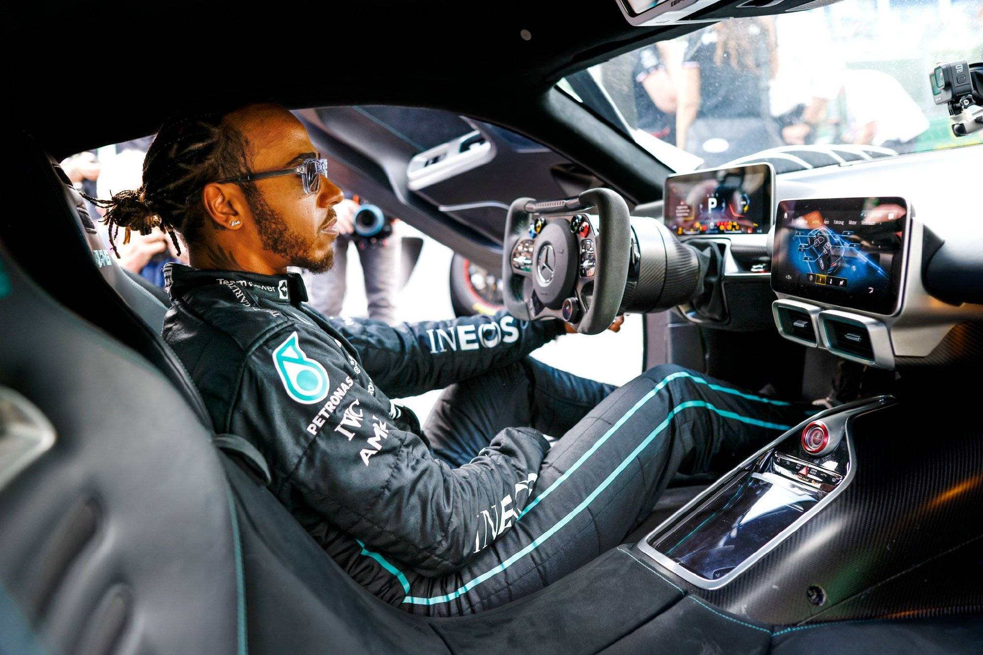 梅赛德斯绝杀威廉姆斯,诺里斯状态火热 梅赛德斯绝杀威廉姆斯,诺里斯状态火热