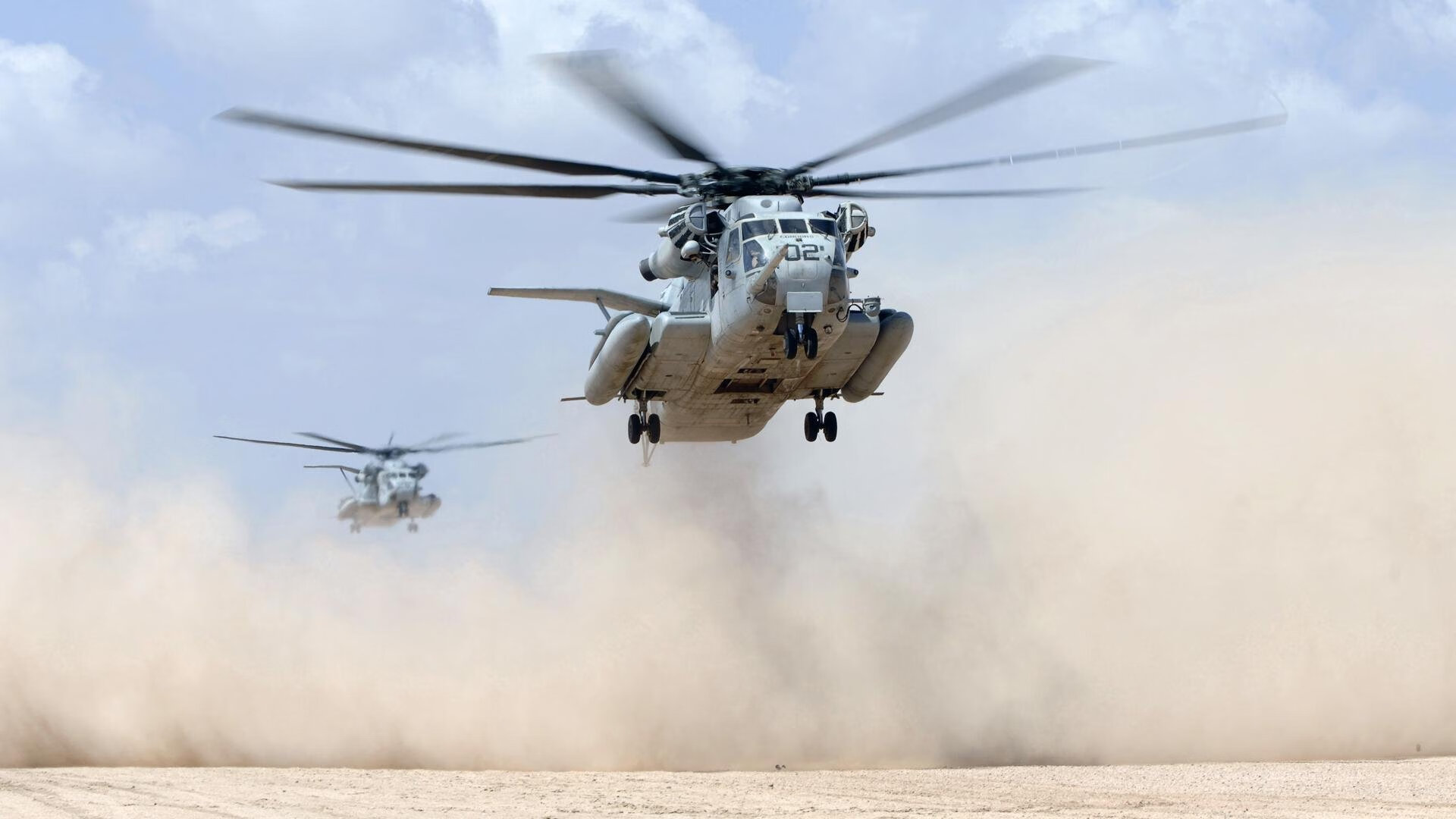 F1之夜，当绿茵杀手驶入巴林赛道